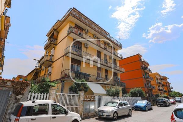 appartamento in vendita a Roma in zona Torre Angela