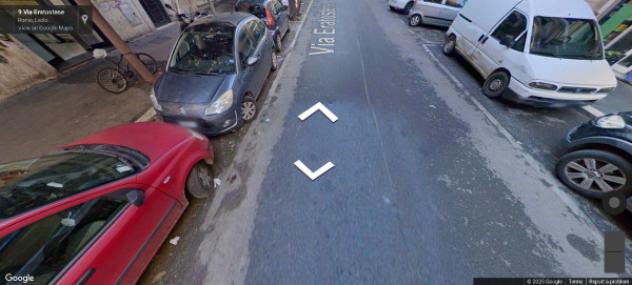 negozio in vendita a Roma in zona Rione di Ponte