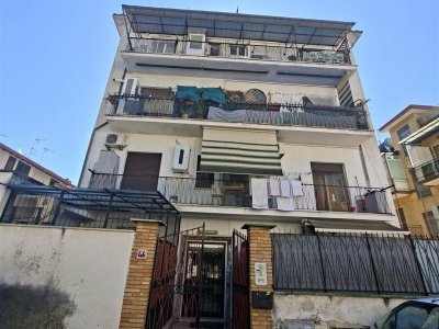 appartamento in vendita a Roma in zona Ponte Mammolo