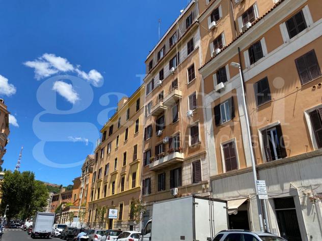 negozio in vendita a Roma in zona Trionfale