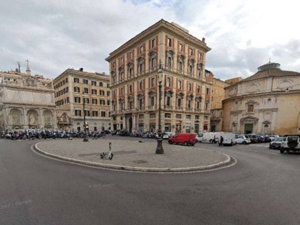 appartamento in vendita a Roma in zona Ludovisi/Sallustiano