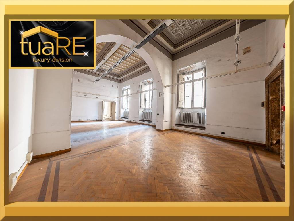 appartamento in vendita a Roma in zona Parione/Sant'Eustachio