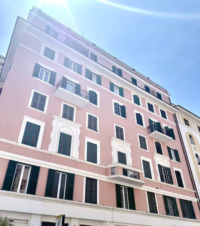 appartamento in vendita a Roma in zona Della Vittoria