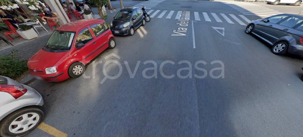 appartamento in vendita a Roma in zona Ostia