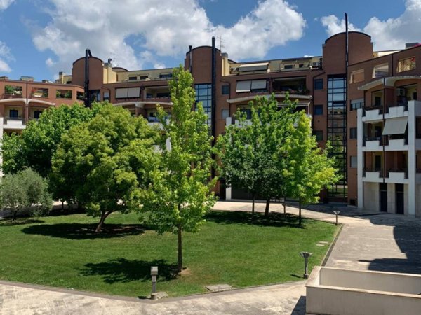 appartamento in vendita a Roma in zona Mezzocammino