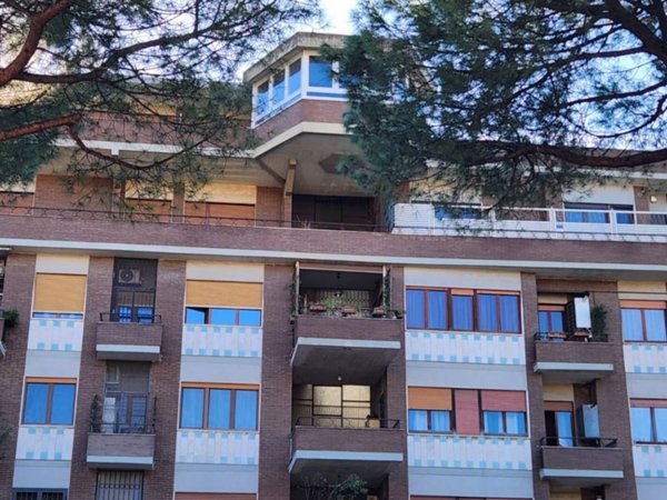 appartamento in vendita a Roma in zona Portuense