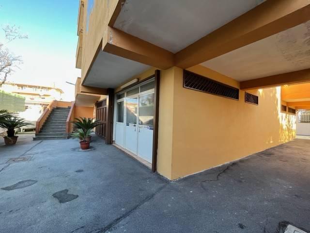 casa indipendente in vendita a Roma