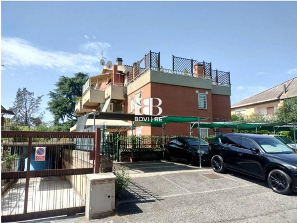 appartamento in vendita a Roma in zona Ponte Mammolo