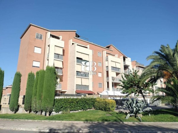appartamento in vendita a Roma in zona Settecamini