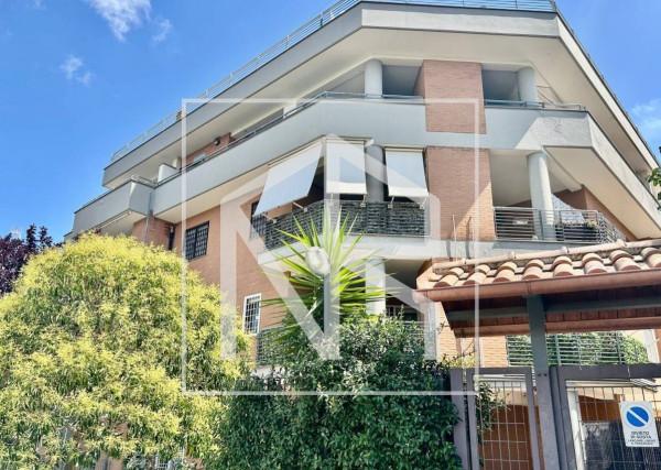 appartamento in vendita a Roma in zona Lunghezza