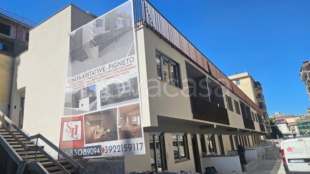 appartamento in vendita a Roma in zona Prenestino-Labicano