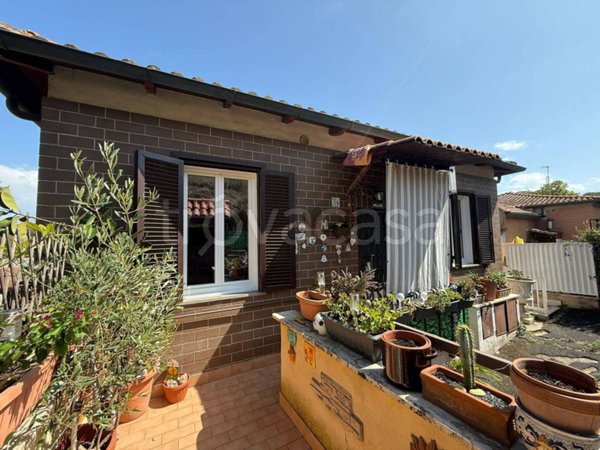casa indipendente in vendita a Roma in zona Magliana Vecchia