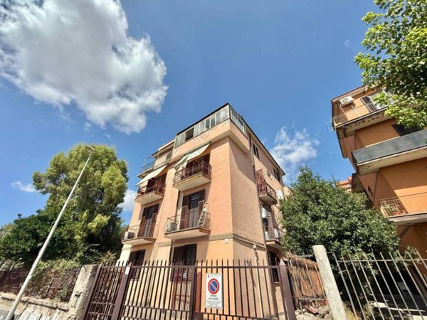 appartamento in vendita a Roma in zona Magliana Vecchia
