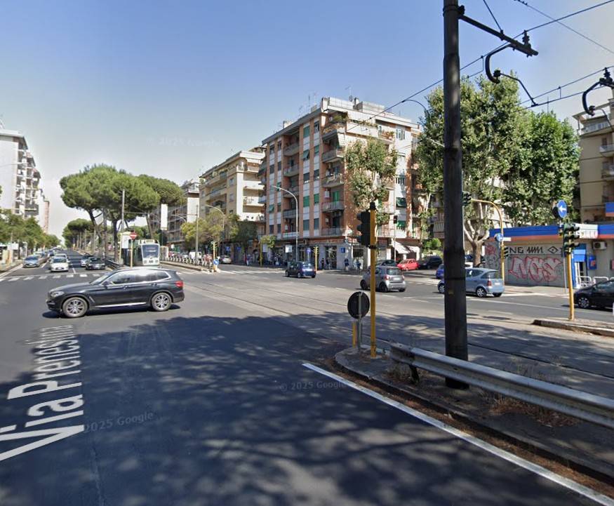 appartamento in vendita a Roma in zona Prenestino-Centocelle
