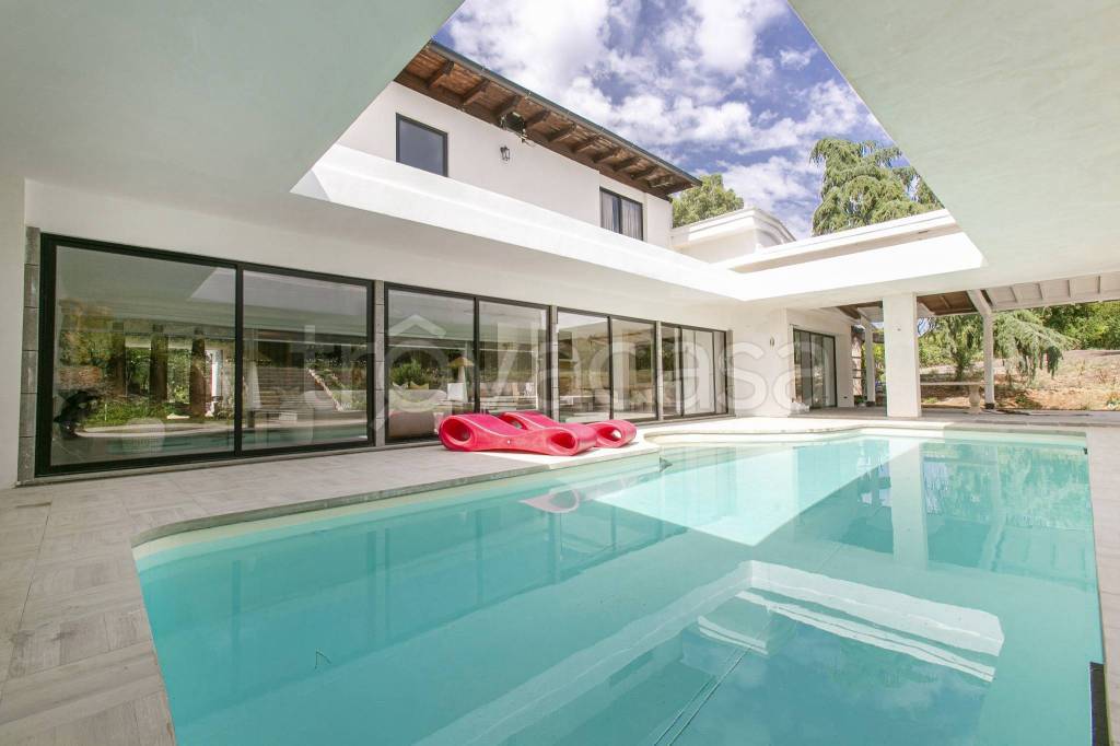 casa indipendente in vendita a Roma in zona Olgiata