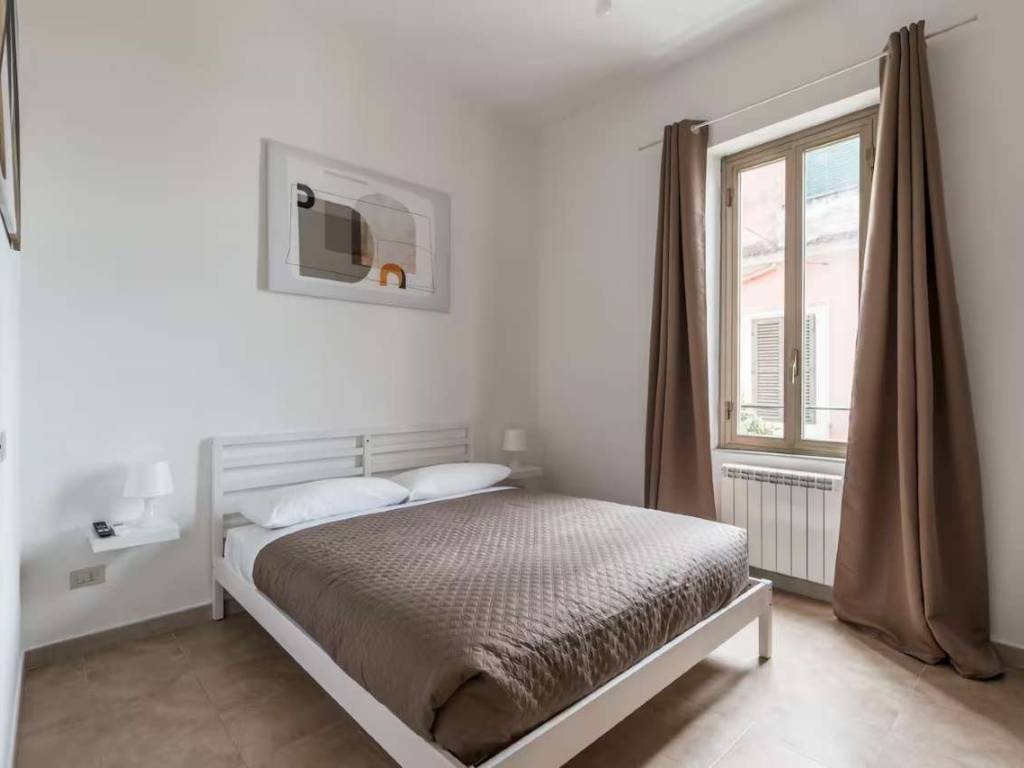 negozio in vendita a Roma in zona Rione Prati