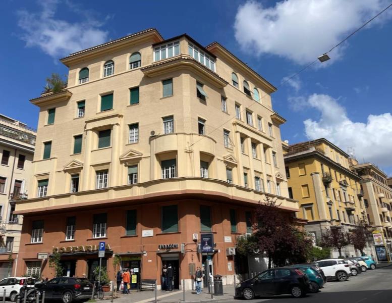 appartamento in vendita a Roma in zona Nomentano
