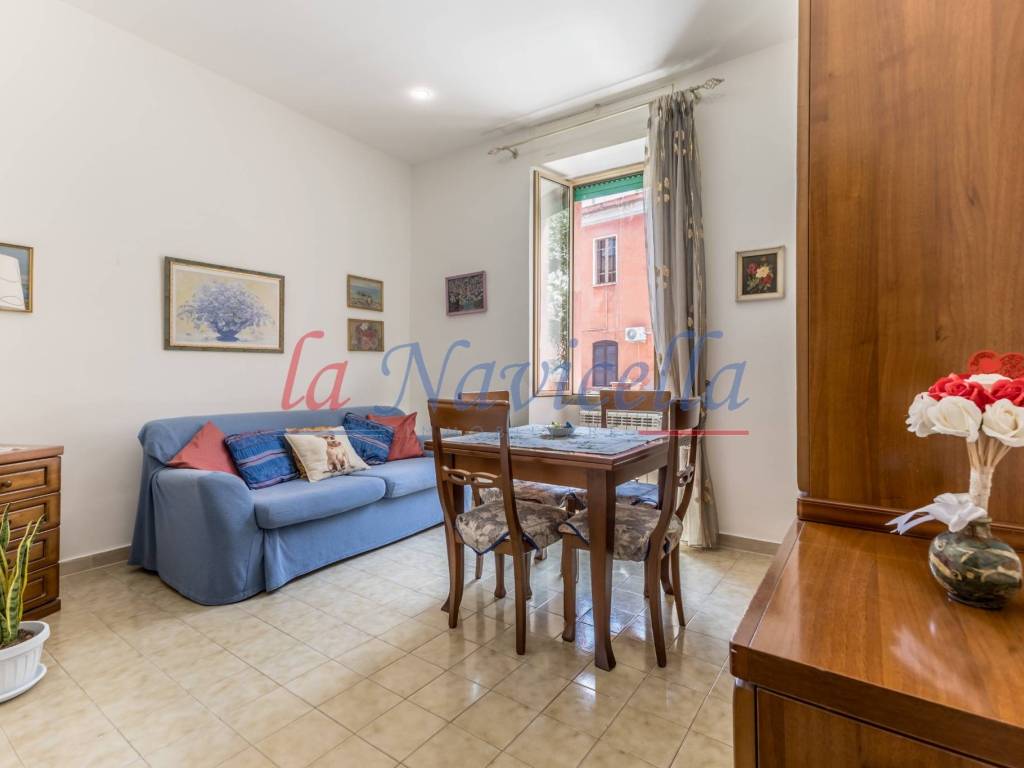 appartamento in vendita a Roma in zona Trastevere