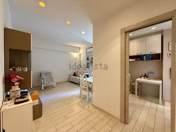 appartamento in vendita a Roma in zona Appio Latino