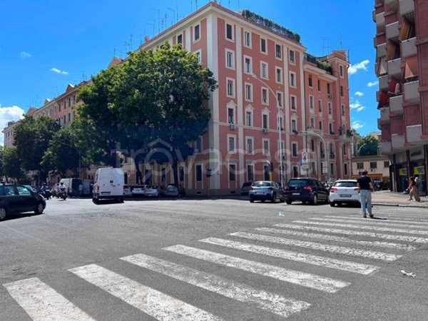appartamento in vendita a Roma in zona Portuense
