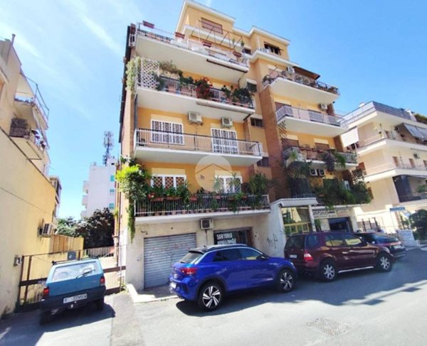 appartamento in vendita a Roma in zona Monte Sacro/Talenti