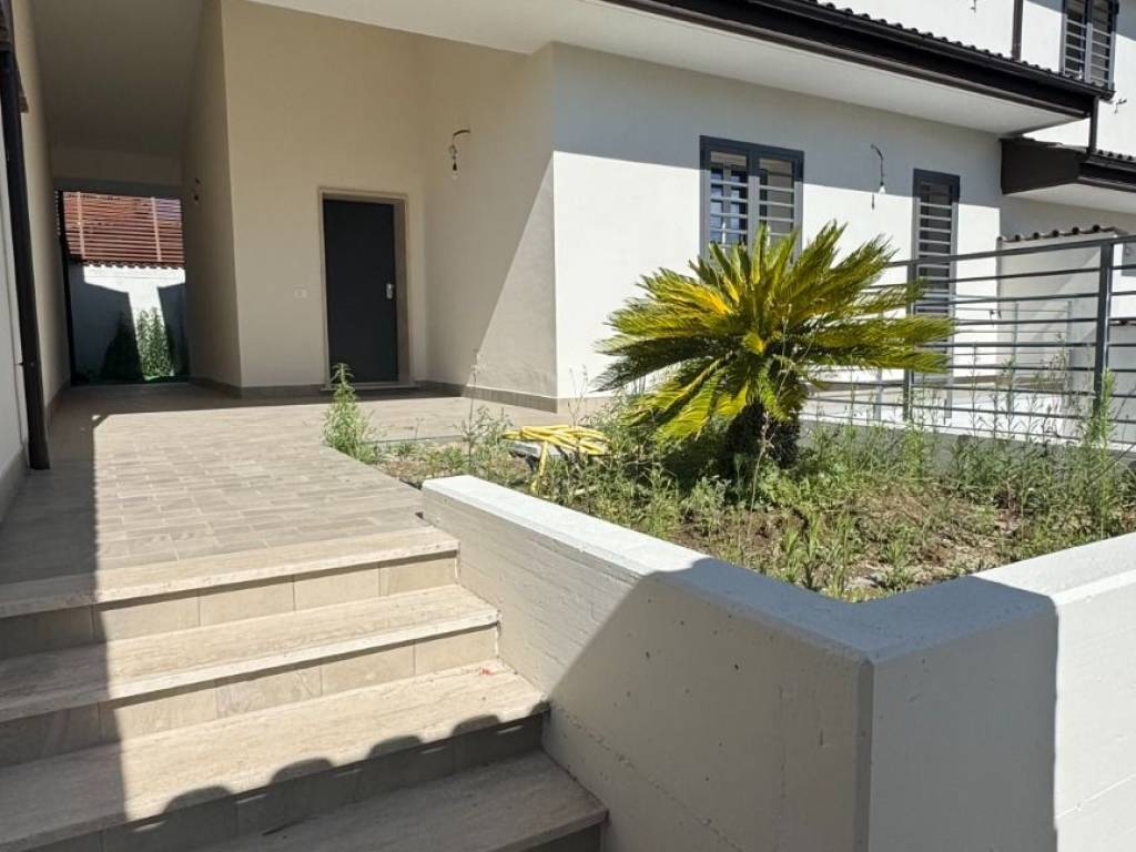 casa indipendente in vendita a Roma in zona Casalotti