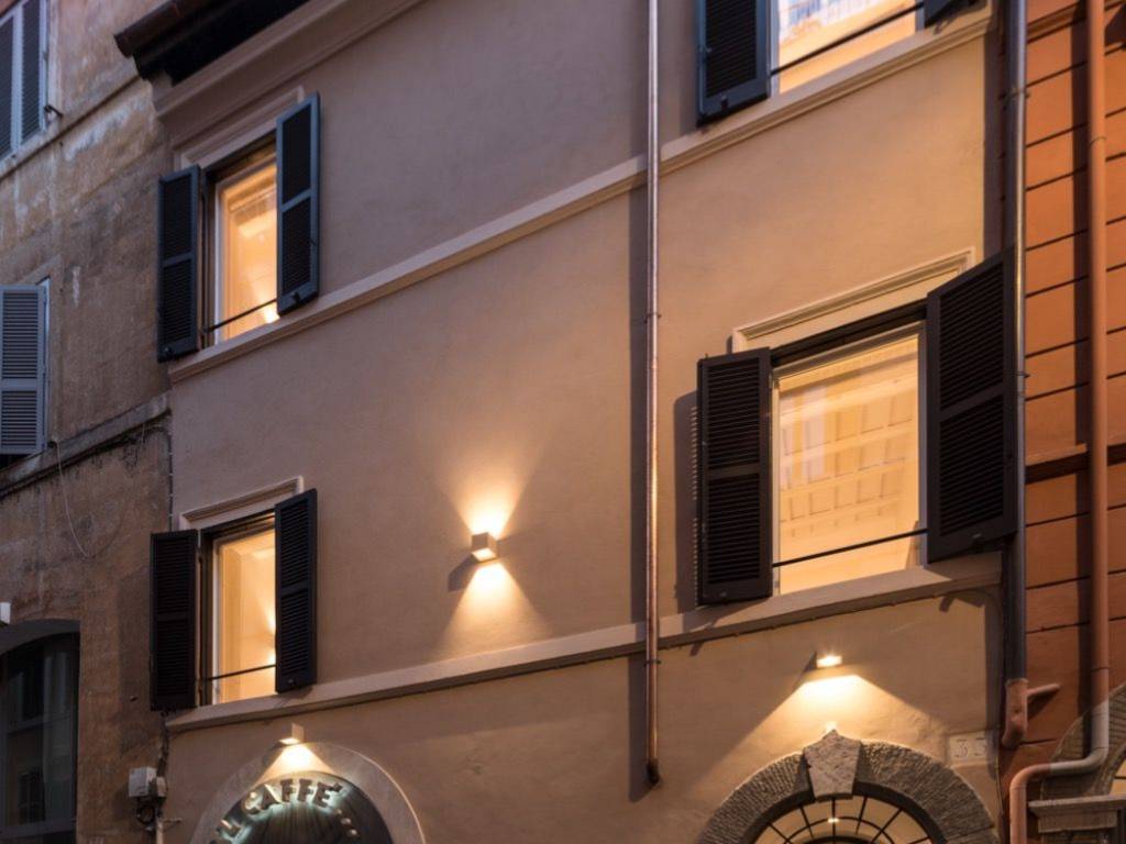 casa indipendente in vendita a Roma in zona Campo Marzio