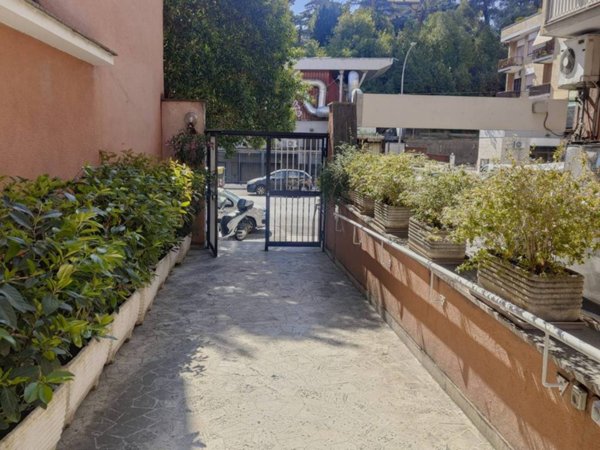 monolocale in vendita a Roma in zona Primavalle
