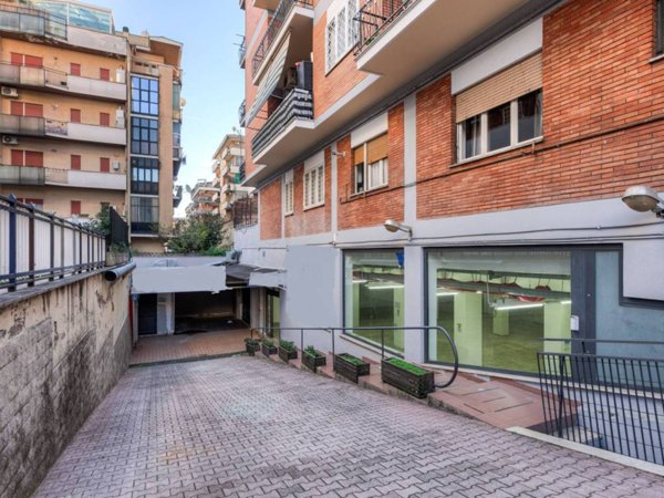ufficio in vendita a Roma in zona Gianicolense