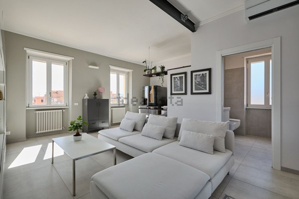 appartamento in vendita a Roma in zona Prenestino-Centocelle