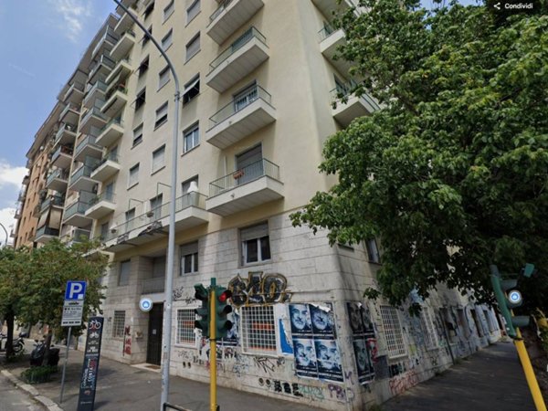 appartamento in vendita a Roma in zona Cinecittà