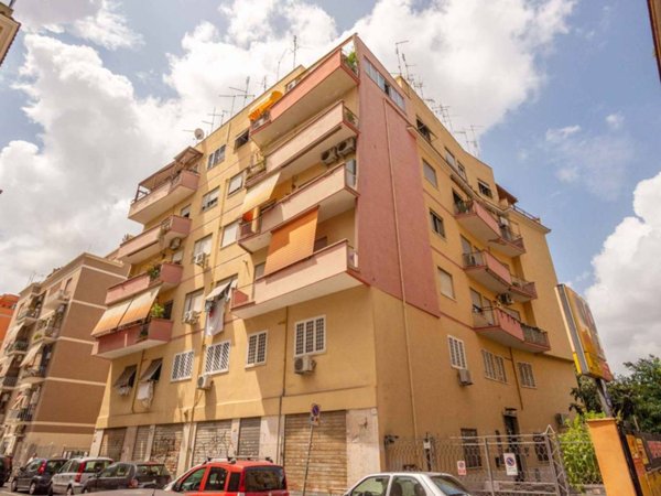 appartamento in vendita a Roma in zona Prenestino-Centocelle