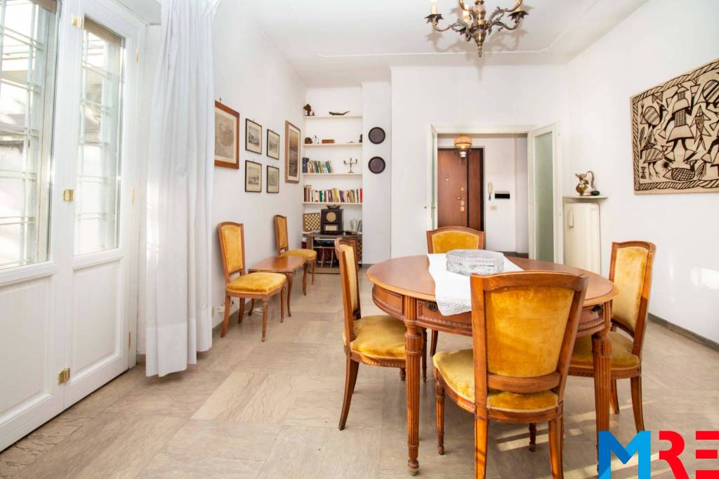 appartamento in vendita a Roma in zona Giuliano Dalmata