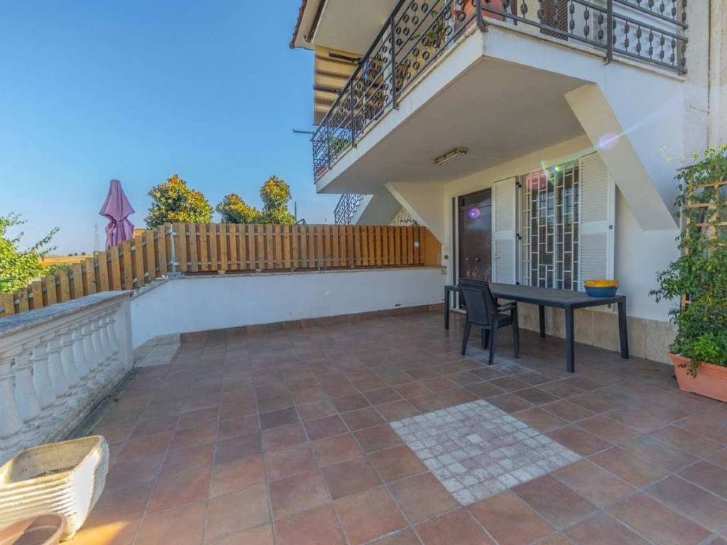 casa indipendente in vendita a Roma in zona Trigoria