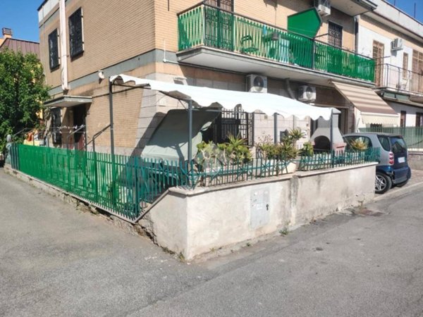 appartamento in vendita a Roma in zona Romanina