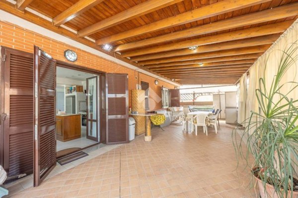 appartamento in vendita a Roma in zona Castelverde