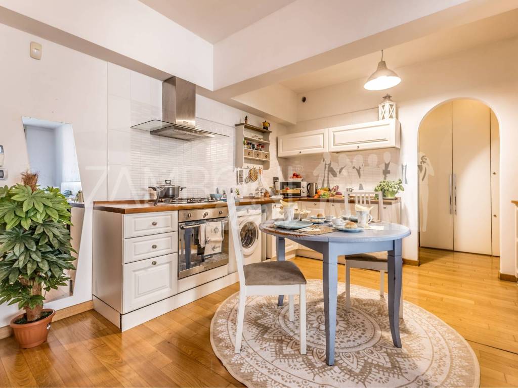 appartamento in vendita a Roma in zona Portuense