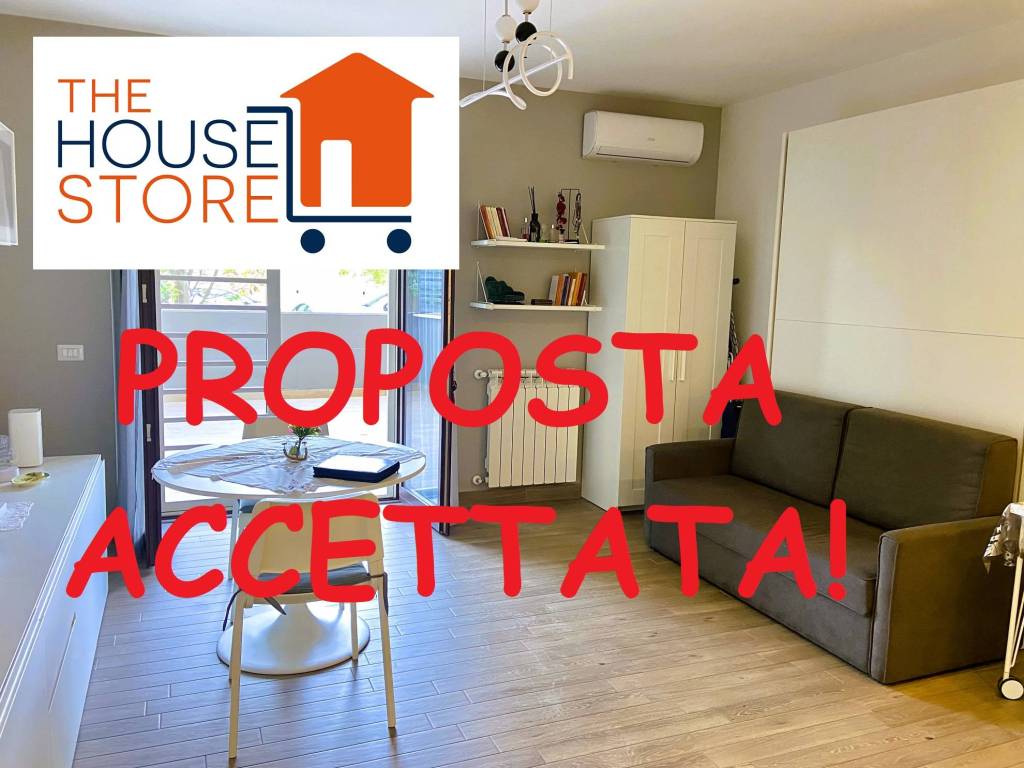 appartamento in vendita a Roma in zona Fonte Laurentina