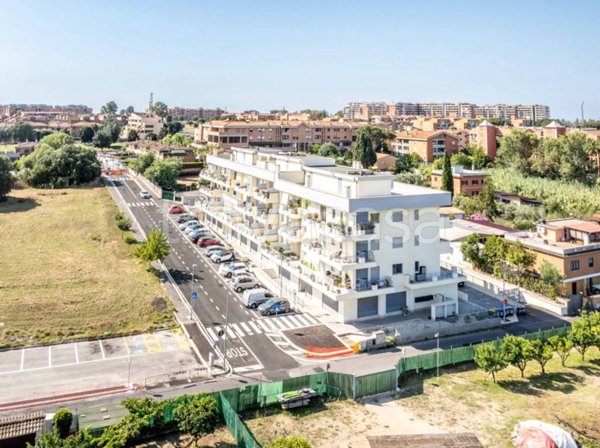 appartamento in vendita a Roma in zona Acilia