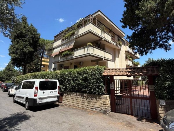 appartamento in vendita a Roma in zona Trionfale