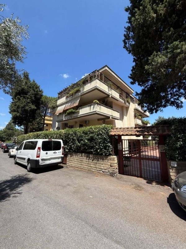 appartamento in vendita a Roma in zona Trionfale