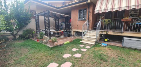 casa indipendente in vendita a Roma in zona Tor Sapienza