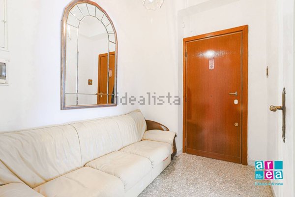 appartamento in vendita a Roma in zona Ostiense
