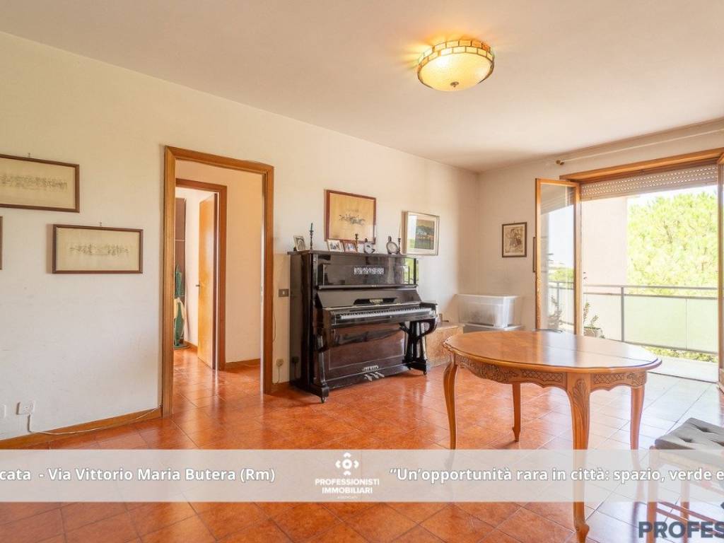 appartamento in vendita a Roma in zona Torre Maura
