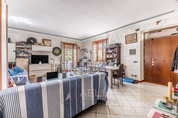 appartamento in vendita a Roma in zona Acilia
