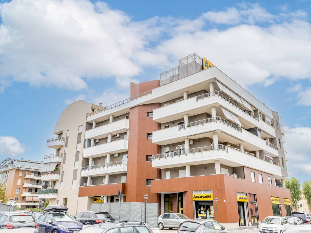 appartamento in vendita a Roma in zona Prenestino-Centocelle