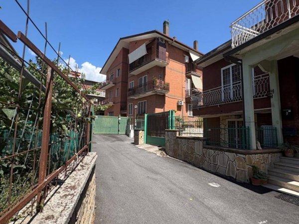 appartamento in vendita a Roma in zona Aurelio