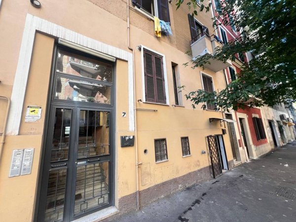appartamento in vendita a Roma in zona Prenestino-Labicano