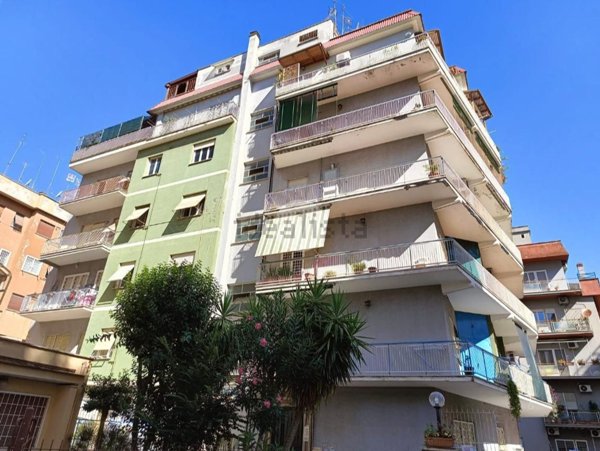 appartamento in vendita a Roma in zona Prenestino-Centocelle