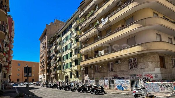 appartamento in vendita a Roma in zona Tuscolano